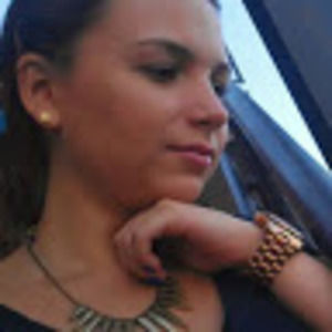 Meet your Posher, Angelika